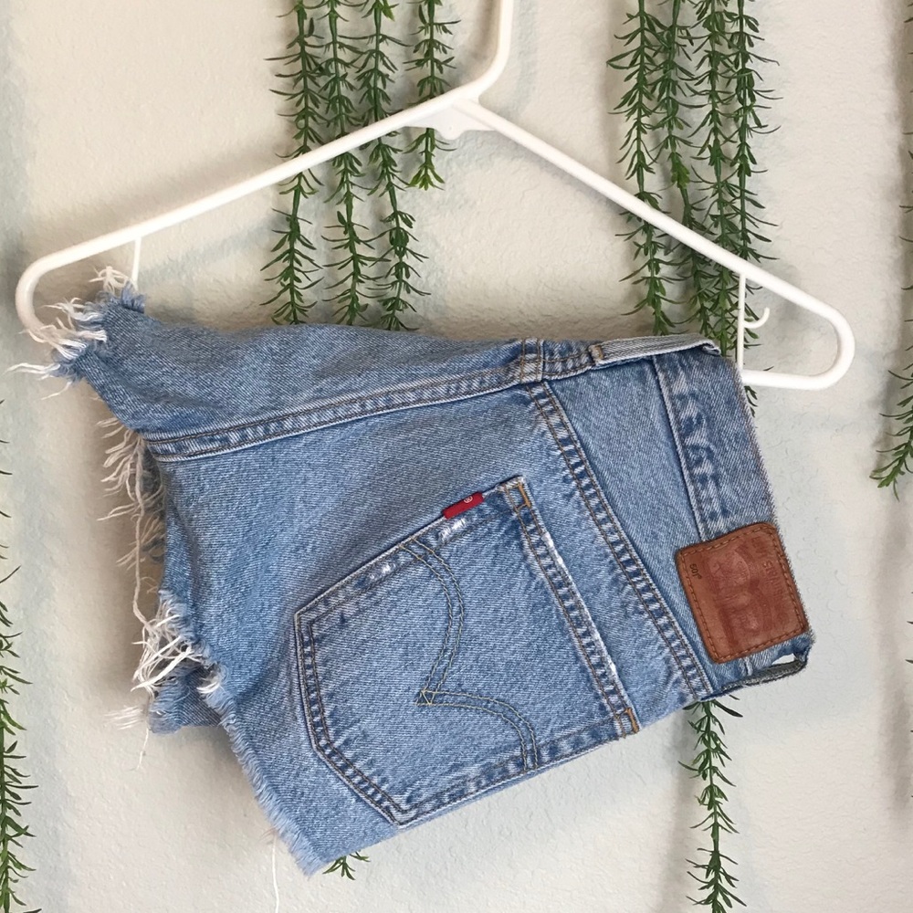 Levi’s 501 shorts